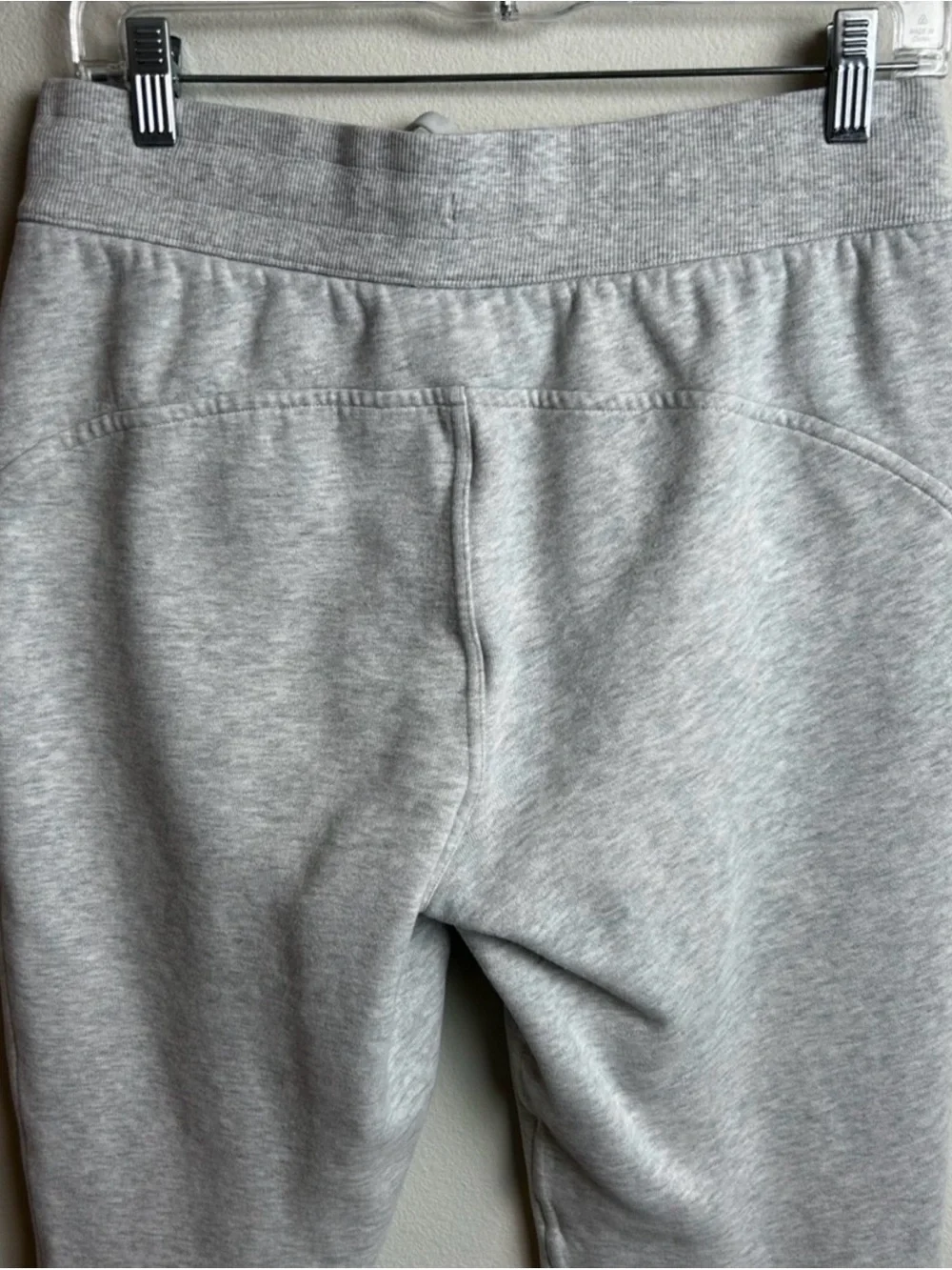 🎳Lululemon Scuba jogger with Drawstring🎳